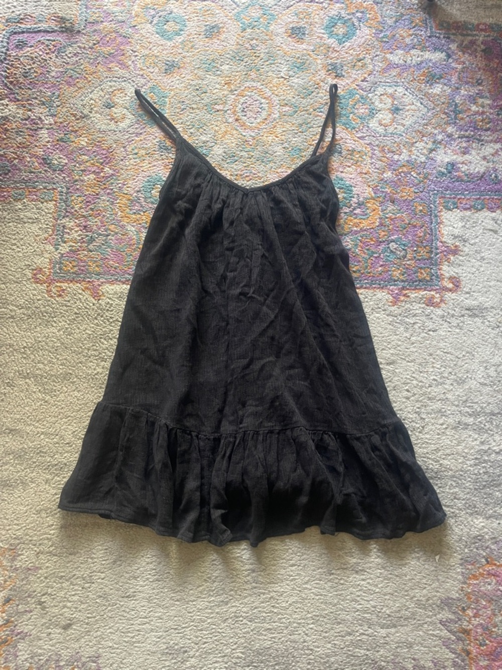 Super cute Billabong flowy adjustable strap beach dress black good use condition